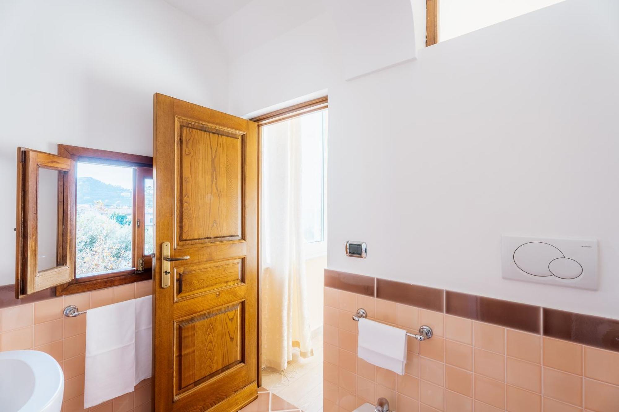 マッサ・ルブレンセ Relais Il Pennino Bed & Breakfast エクステリア 写真