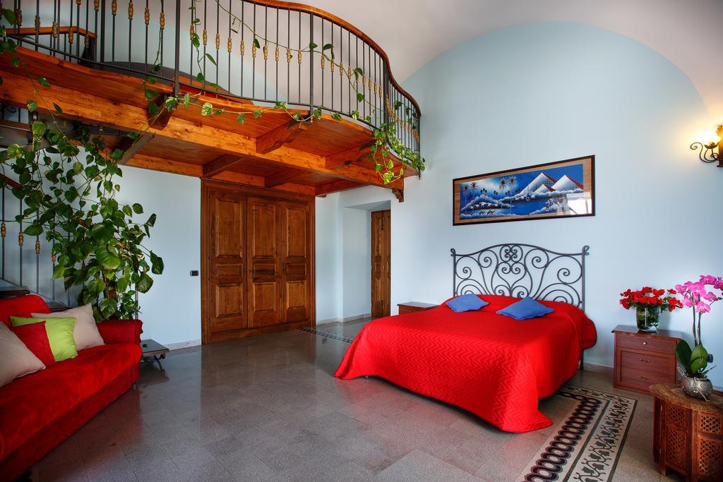 マッサ・ルブレンセ Relais Il Pennino Bed & Breakfast エクステリア 写真