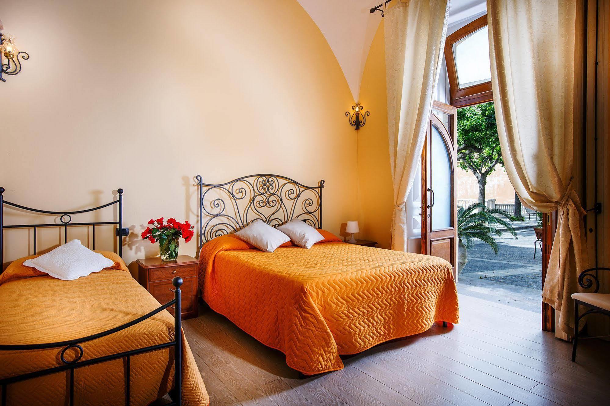 マッサ・ルブレンセ Relais Il Pennino Bed & Breakfast エクステリア 写真